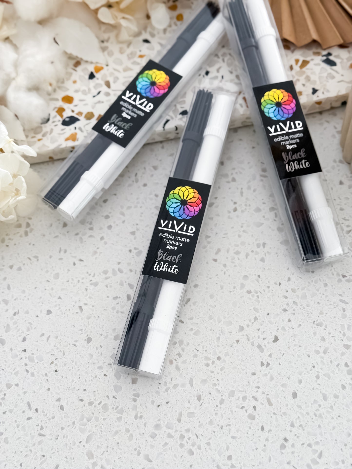 Vivid | Edible Matte Markers - Black & White