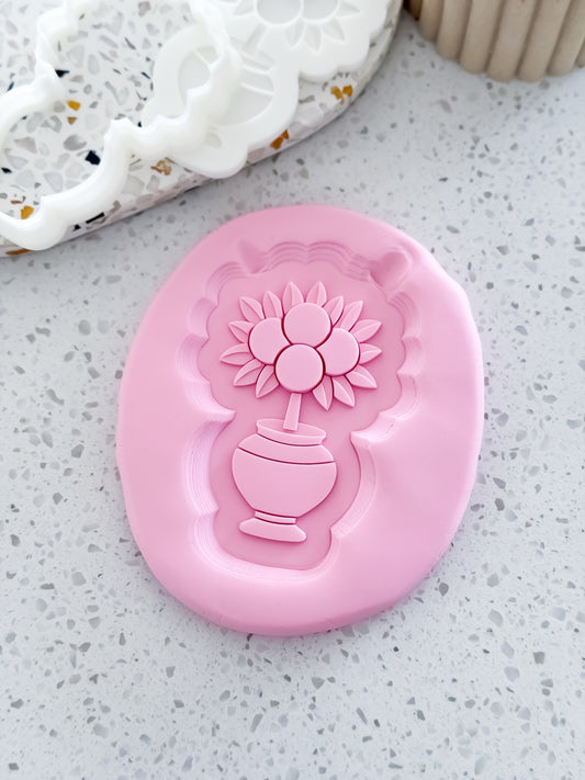 Orange Pot Stamp & Cutter - Perfect for Fondant & Sugar Cookies