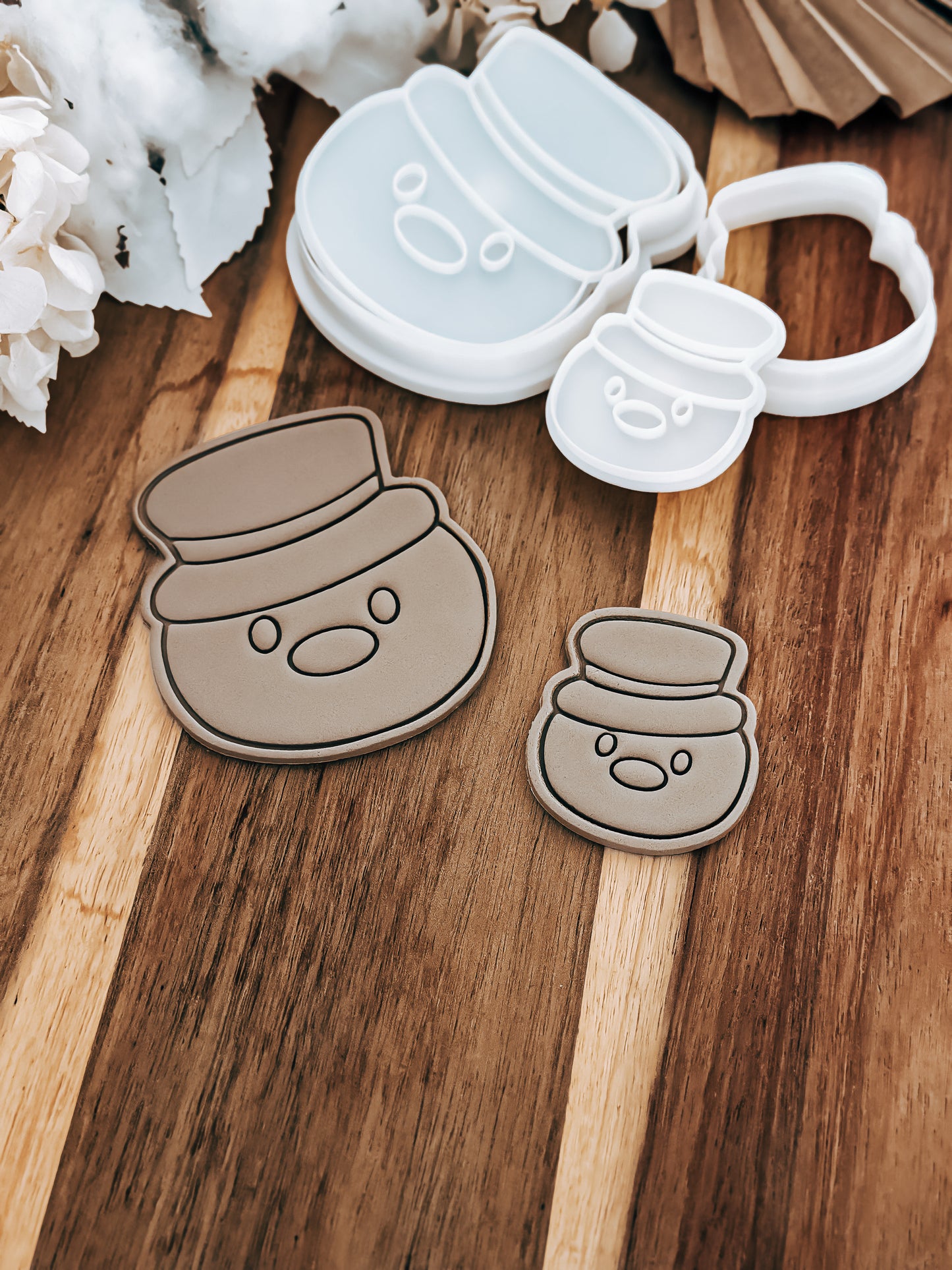 Mr Snowman - Cookie Stamp and Cutter - Ideal for Fondant & Sugar Cookies