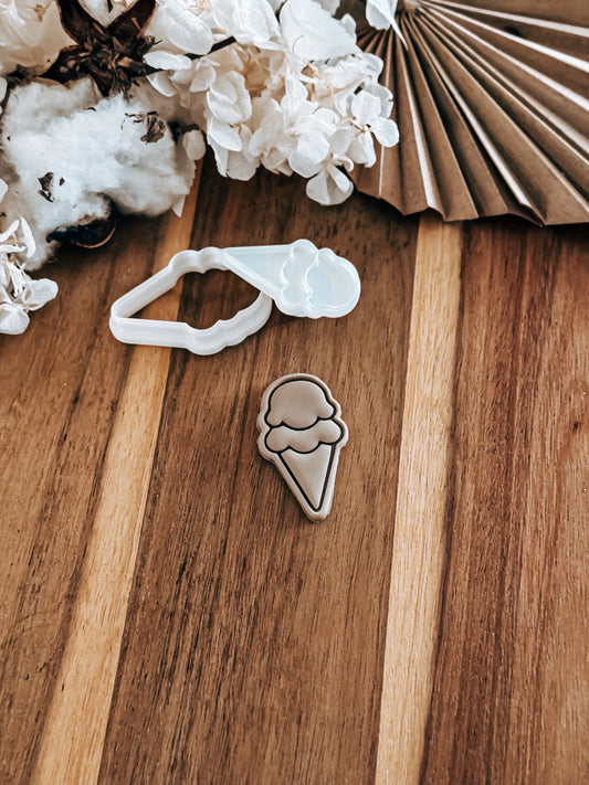 Mini Ice Cream (Double Scoop) - Cookie Stamp and Cutter