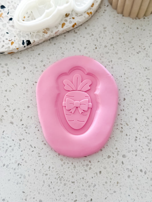 Easter Carrot with Bow Stamp & Cutter - Perfect for Fondant & Sugar Cookies