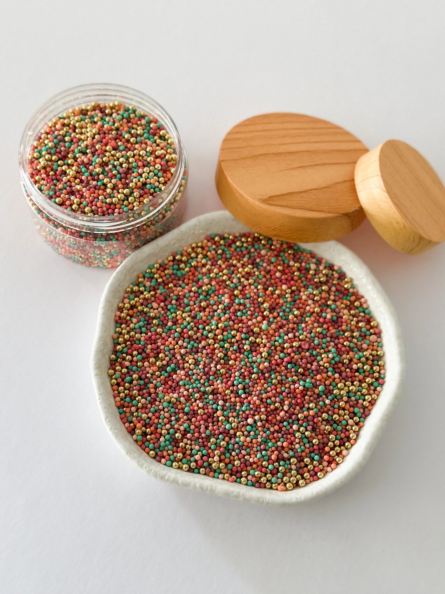 Feeling Festive – Edible Sprinkles for Cakes, Cookies & Cupcakes