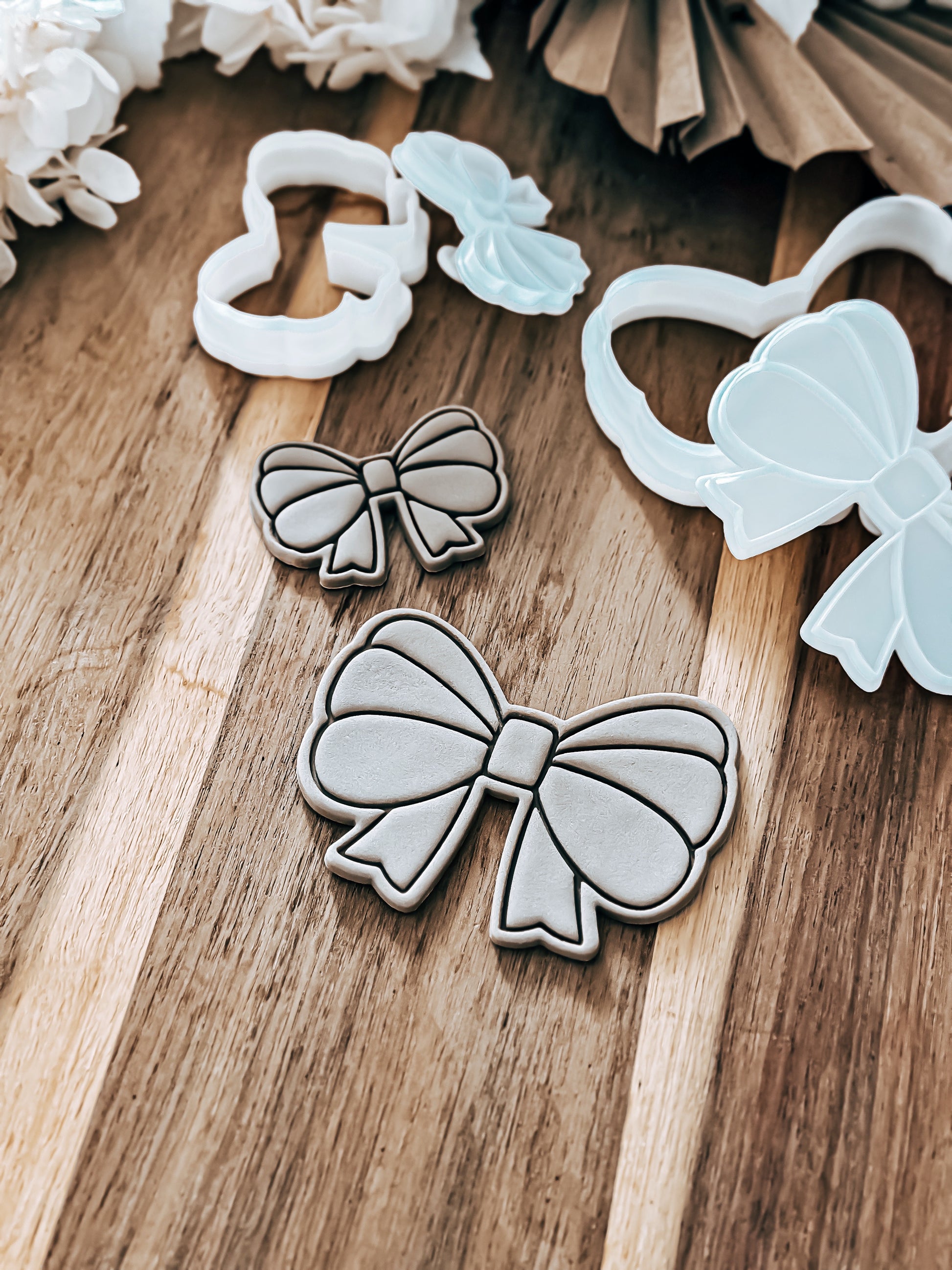 Elegant Bow - Cookie Stamp and Cutter - Fondant & Sugar Cookies