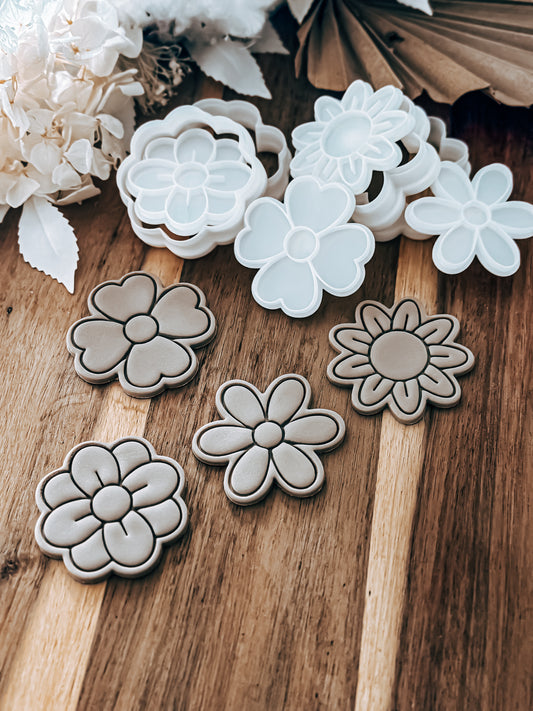 Mini Flower Set (4) Stamp & Cutters