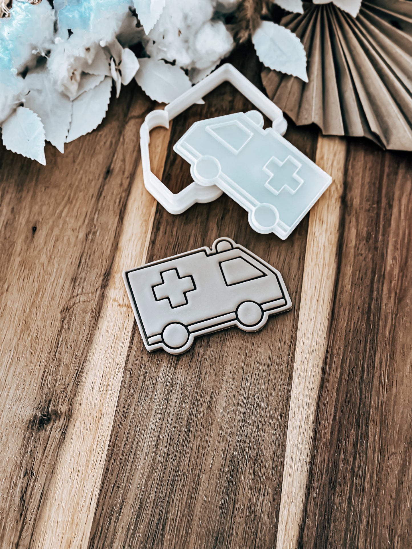 Ambulance - Cookie Stamp & Cutter - O'Khach Baking Supplies