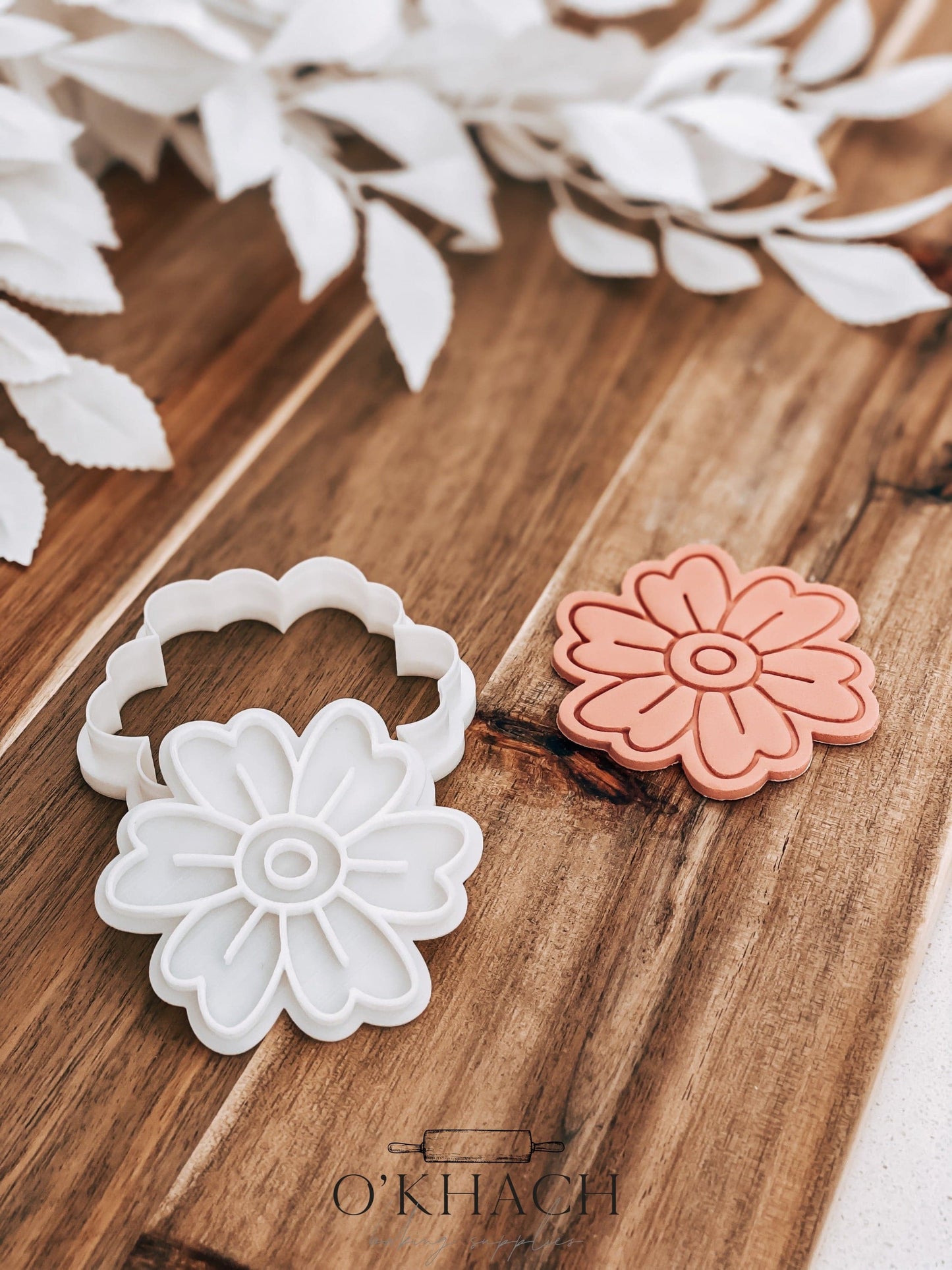 Jasmine Flower Stamp & Cutter - Perfect for Fondant & Sugar Cookies