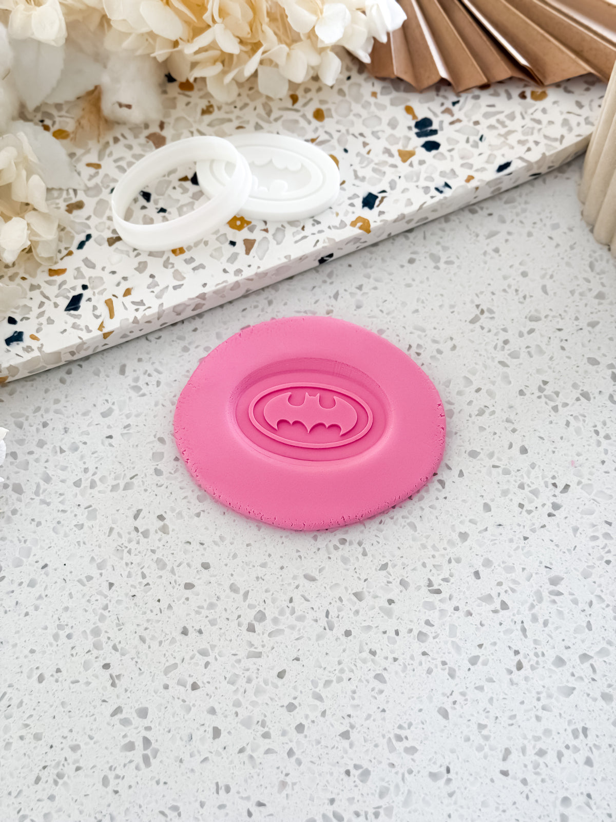 Mini Bat Hero Emblem Stamp & Cutter - Perfect for Fondant & Sugar Cookies