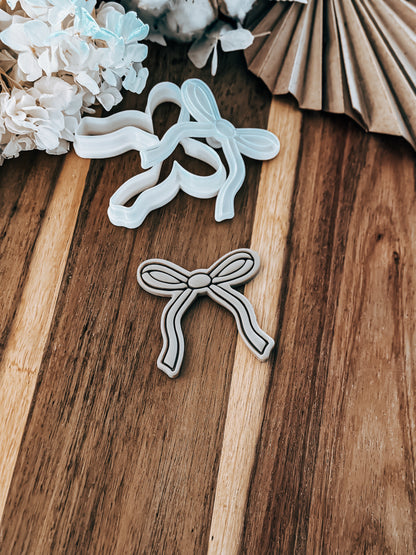 Mini Bow (Skinny Ribbon) - Cookie Stamp and Cutter - Fondant & Sugar Cookies