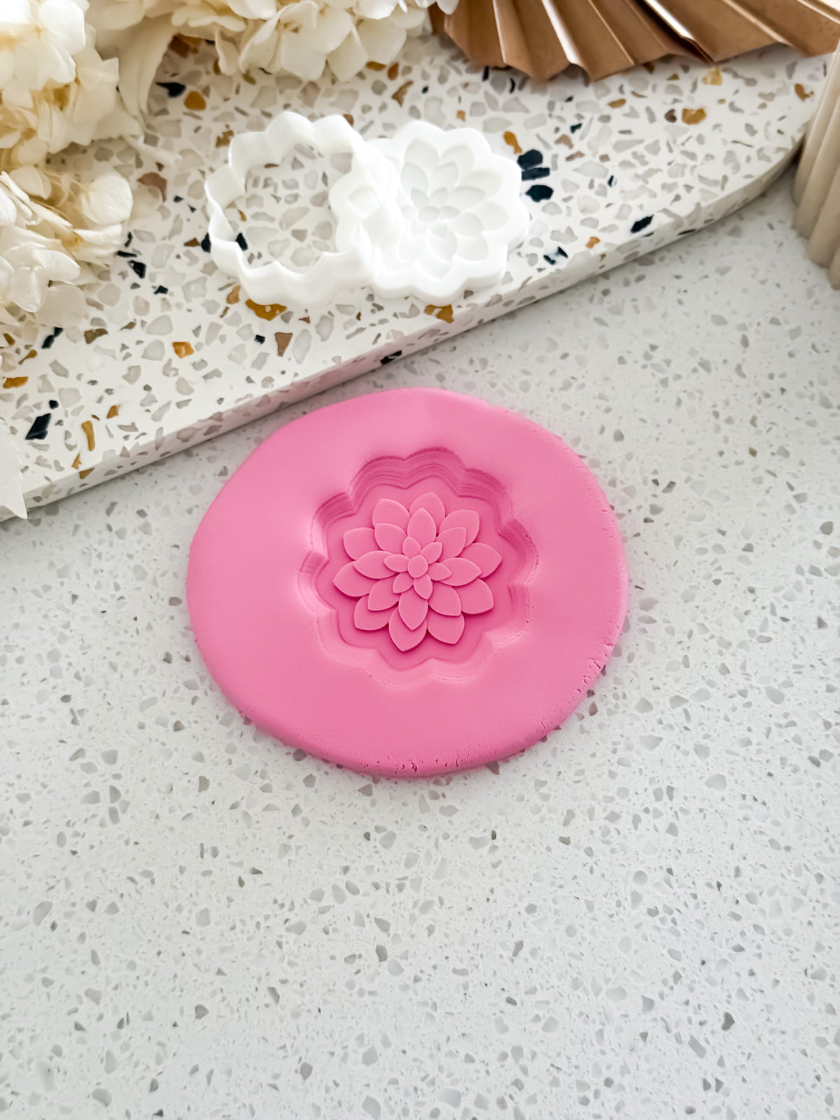 Mini Dahlia Flower (Petal) Stamp & Cutter - Perfect for Fondant & Sugar Cookies