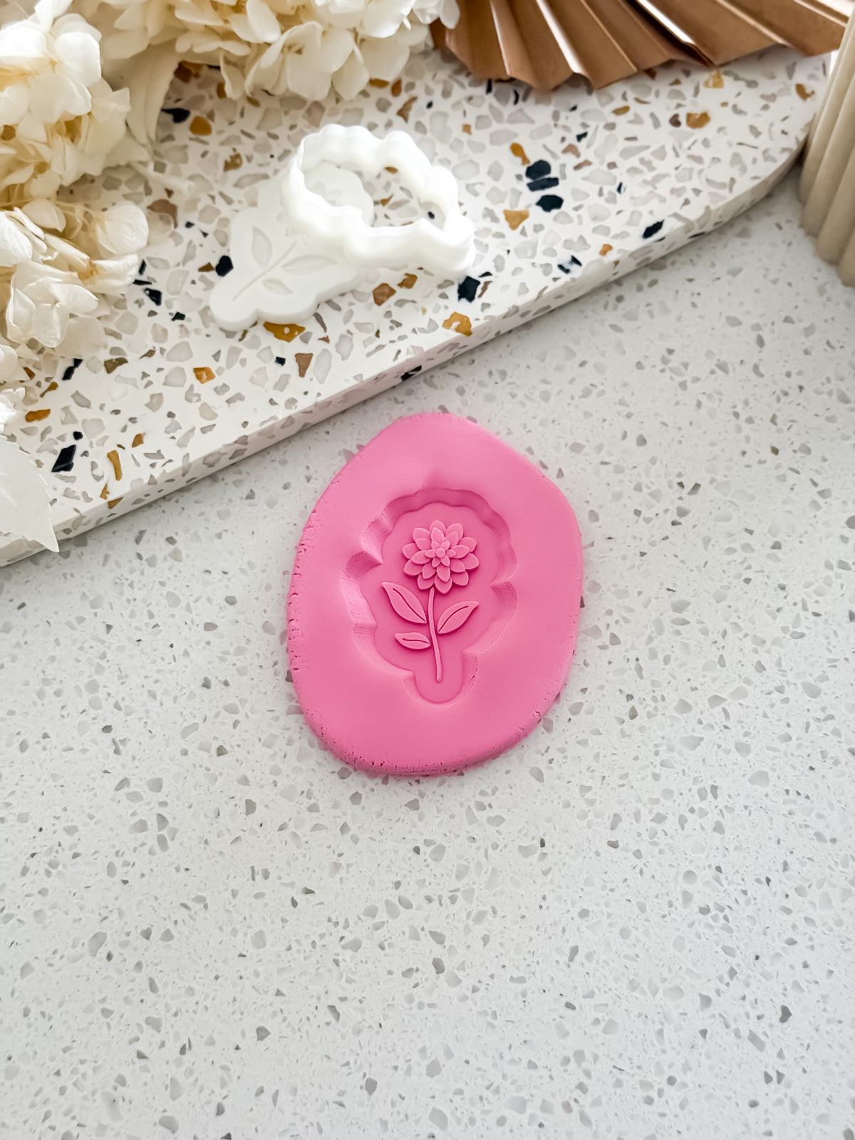 Mini Dahlia Flower (Stem) Stamp & Cutter - Perfect for Fondant & Sugar Cookies