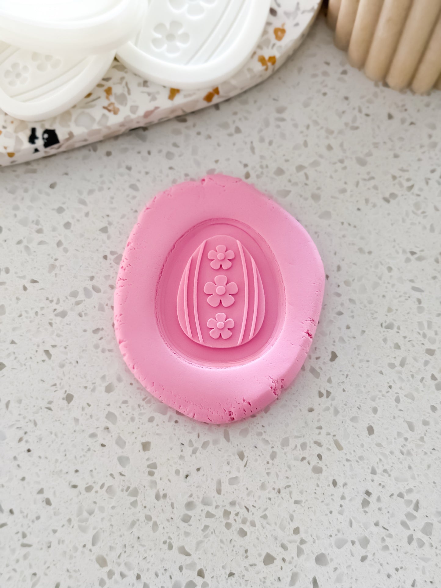 Mini Easter Egg Stamp & Cutter - Perfect for Fondant & Sugar Cookies