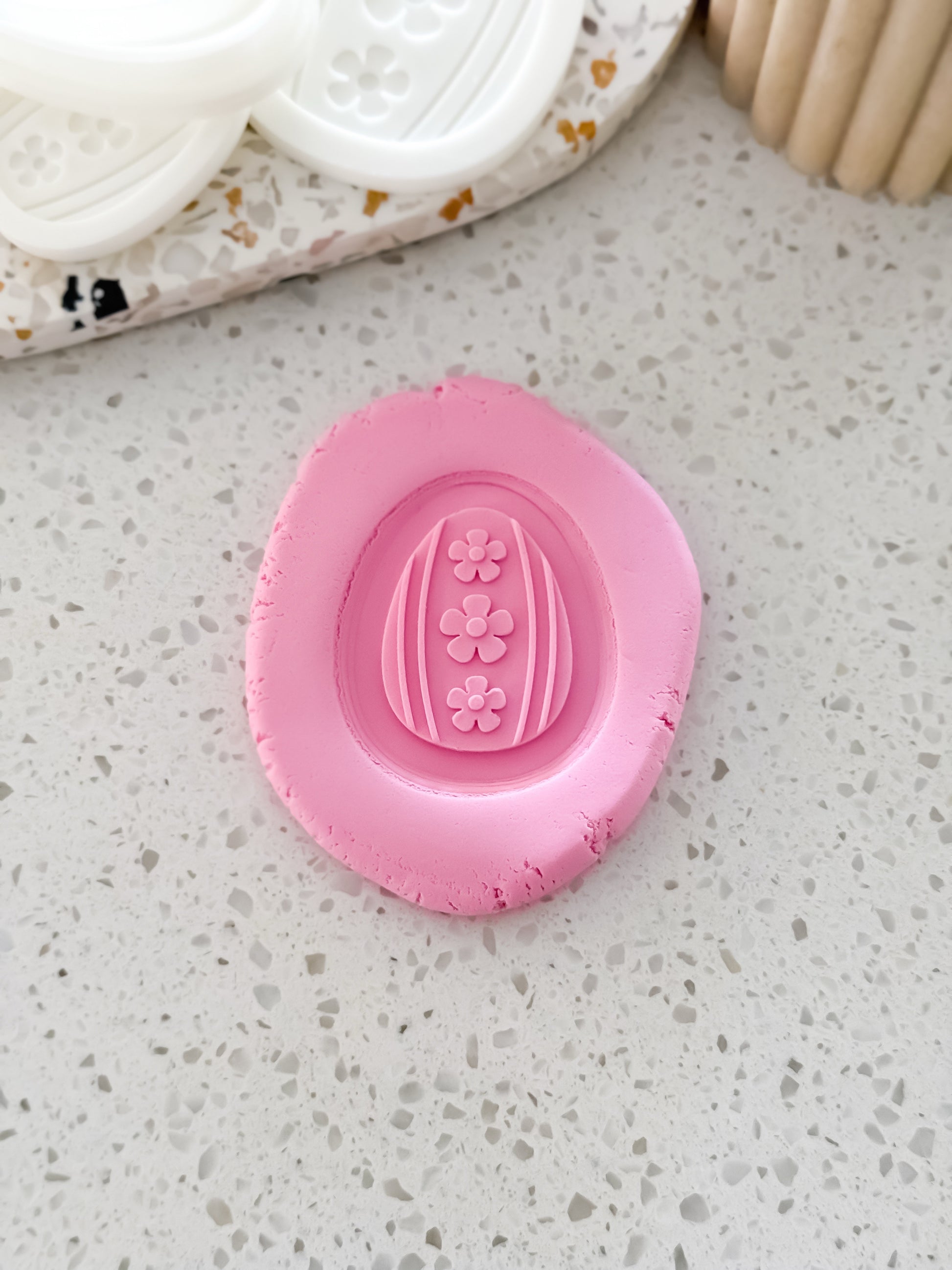 Mini Easter Egg Stamp & Cutter - Perfect for Fondant & Sugar Cookies