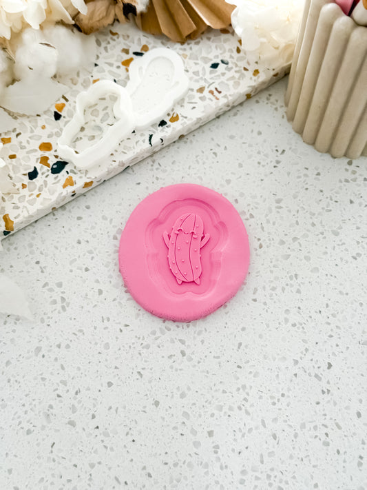 Mini Happy Pickle Stamp & Cutter - Perfect for Fondant & Sugar Cookies