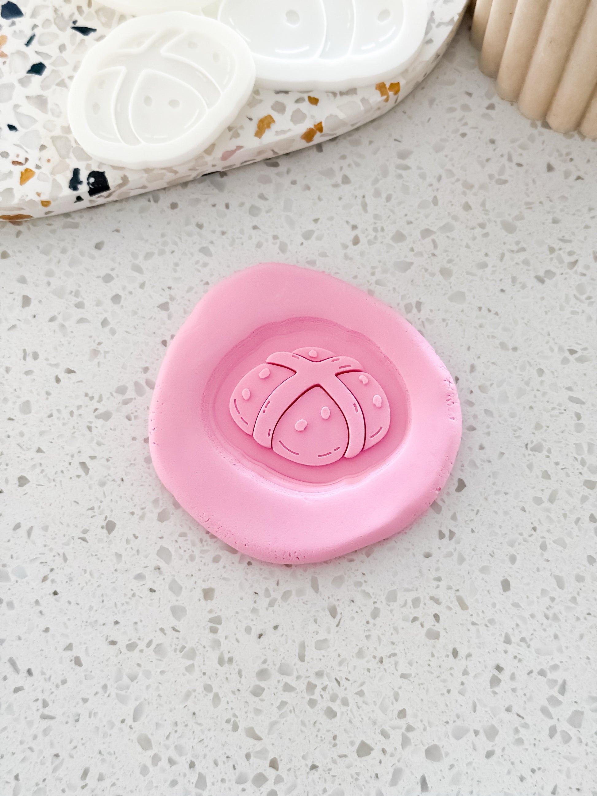 Mini Hot Cross Bun Stamp & Cutter - Perfect for Fondant & Sugar Cookies