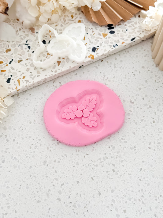 Mini Mistletoe Stamp & Cutter - Perfect for Fondant & Sugar Cookies