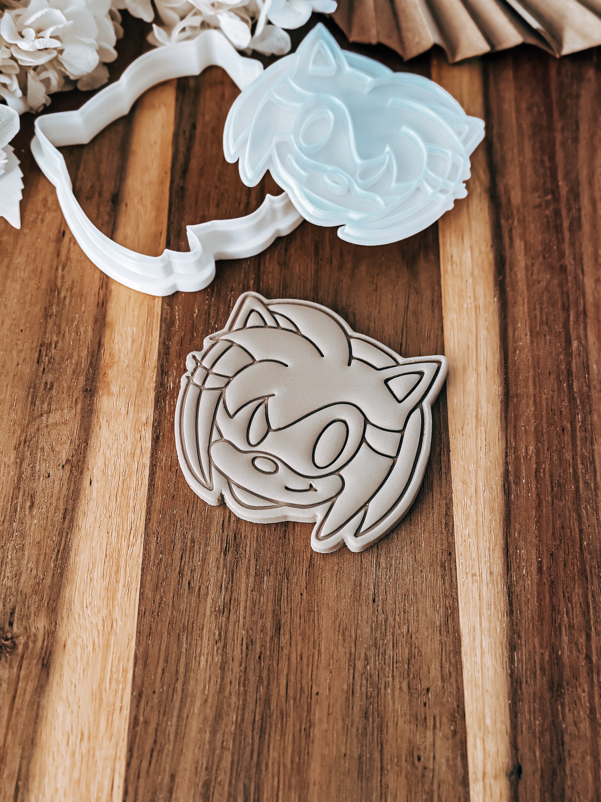Rosy Hedgehog - Cookie Stamp and Cutter - Ideal for Fondant & Sugar Cookies