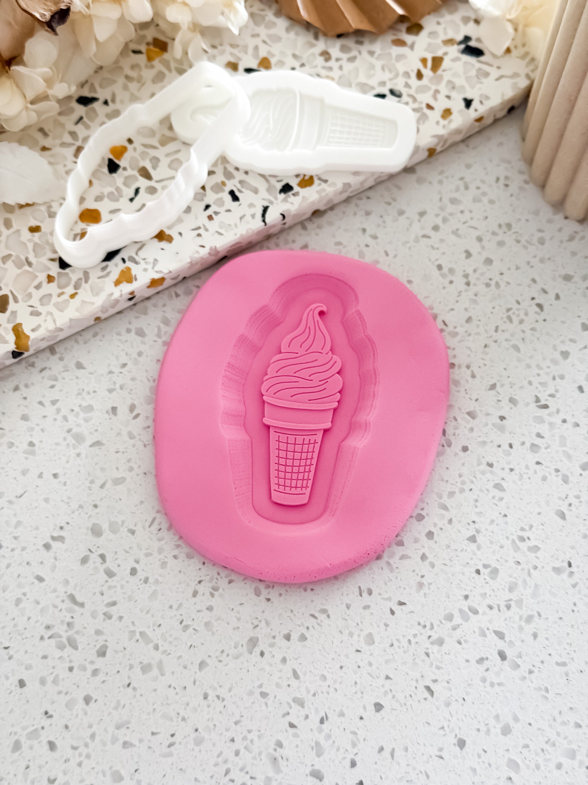 Soft Serve Stamp & Cutter - Perfect for Fondant & Sugar Cookies