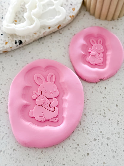 Sunny Bunny (Holding Carrot) Stamp & Cutter - Perfect for Fondant & Sugar Cookies