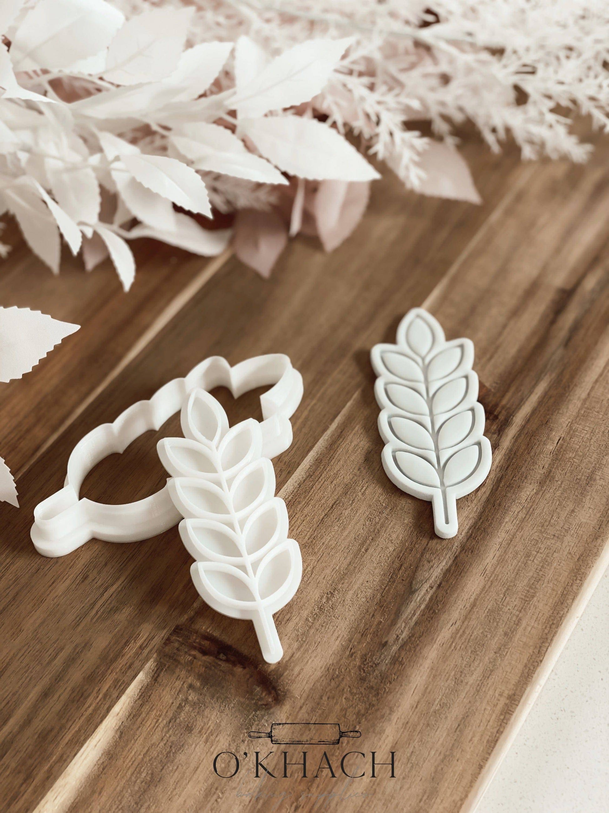 Wheat Flower Stamp & Cutter - Perfect for Fondant & Sugar Cookies