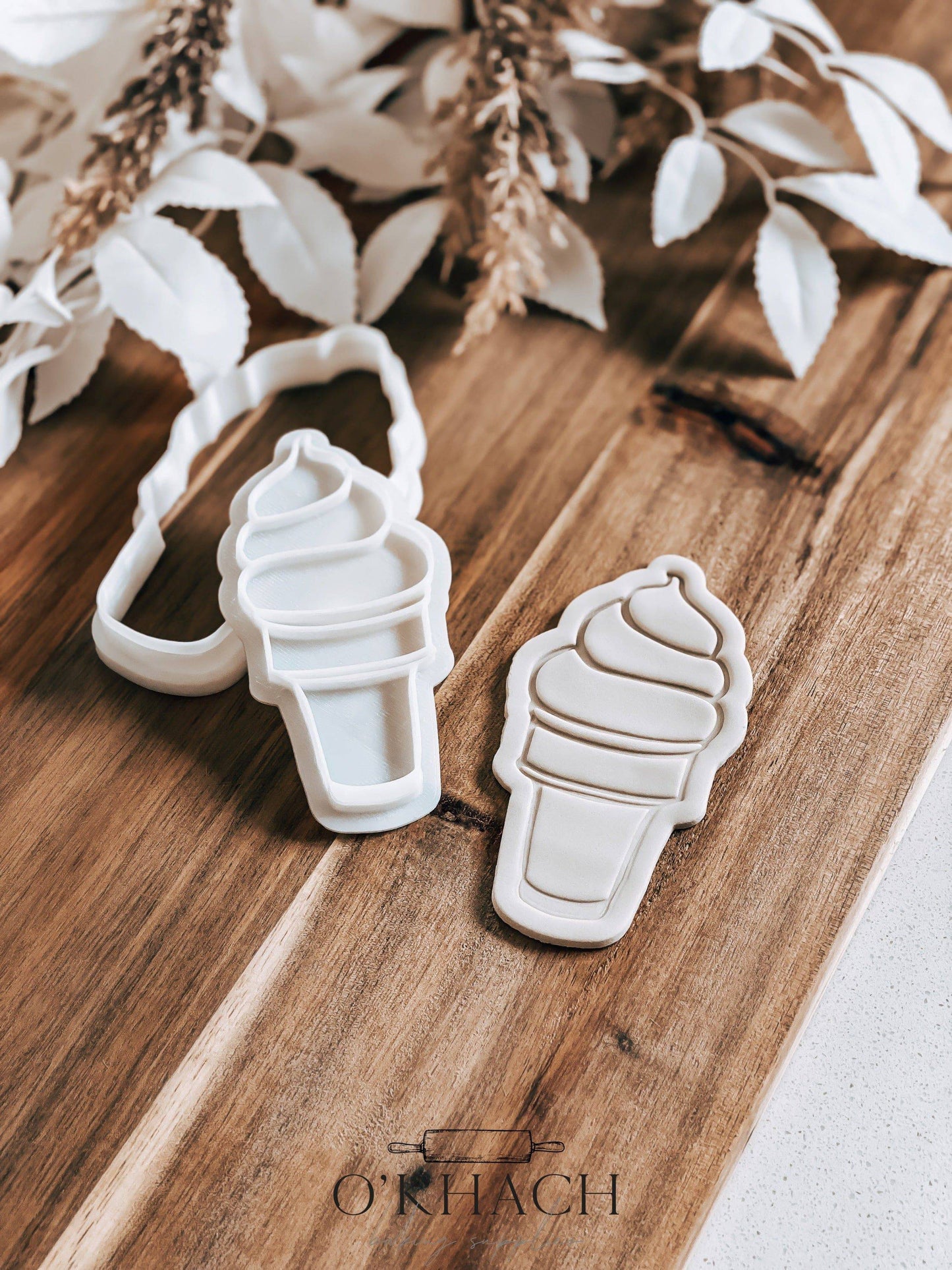 Soft Serve Stamp and Cutter - O'Khach Baking Supplies