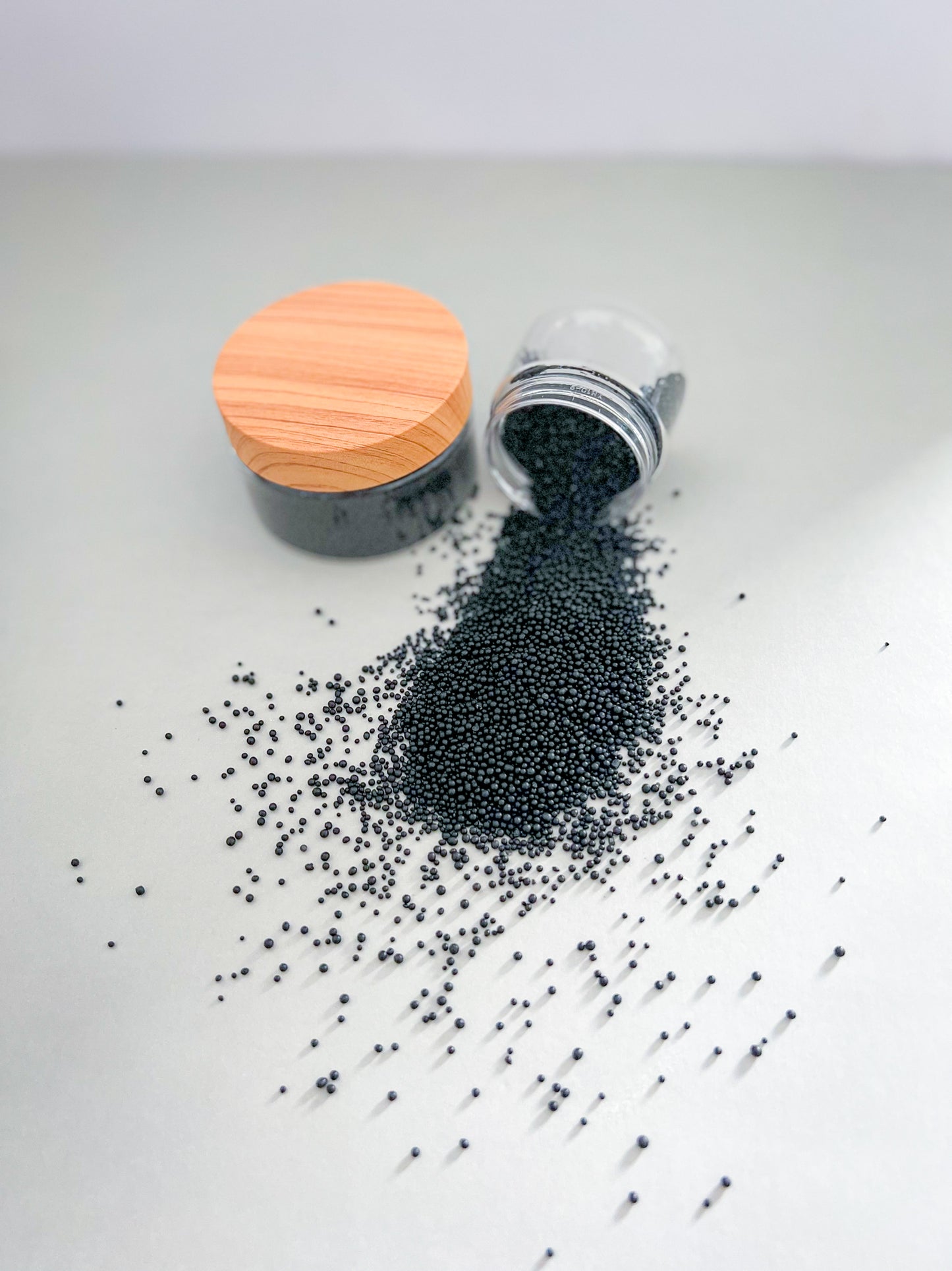 Black – Edible Sprinkles for Cakes, Cookies & Cupcakes