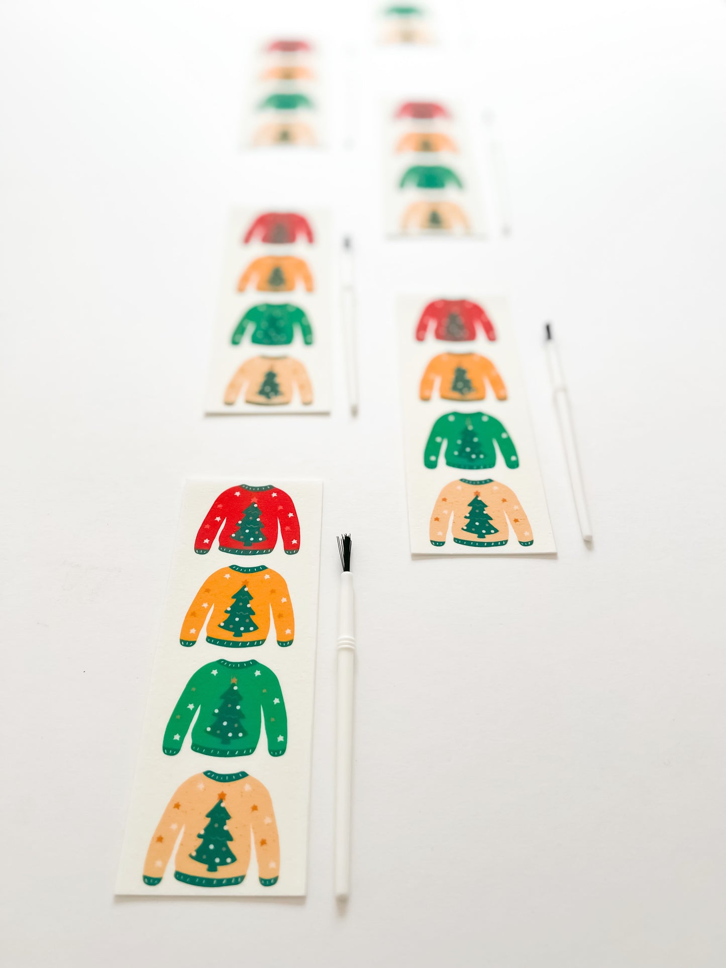 CHRISTMAS SWEATER Paint Your Own (PYO) Edible Paint Palettes - Paint Brush included - Premium PYO from O'Khach Baking Supplies - Just $24.99! Shop now at O'Khach Baking Supplies